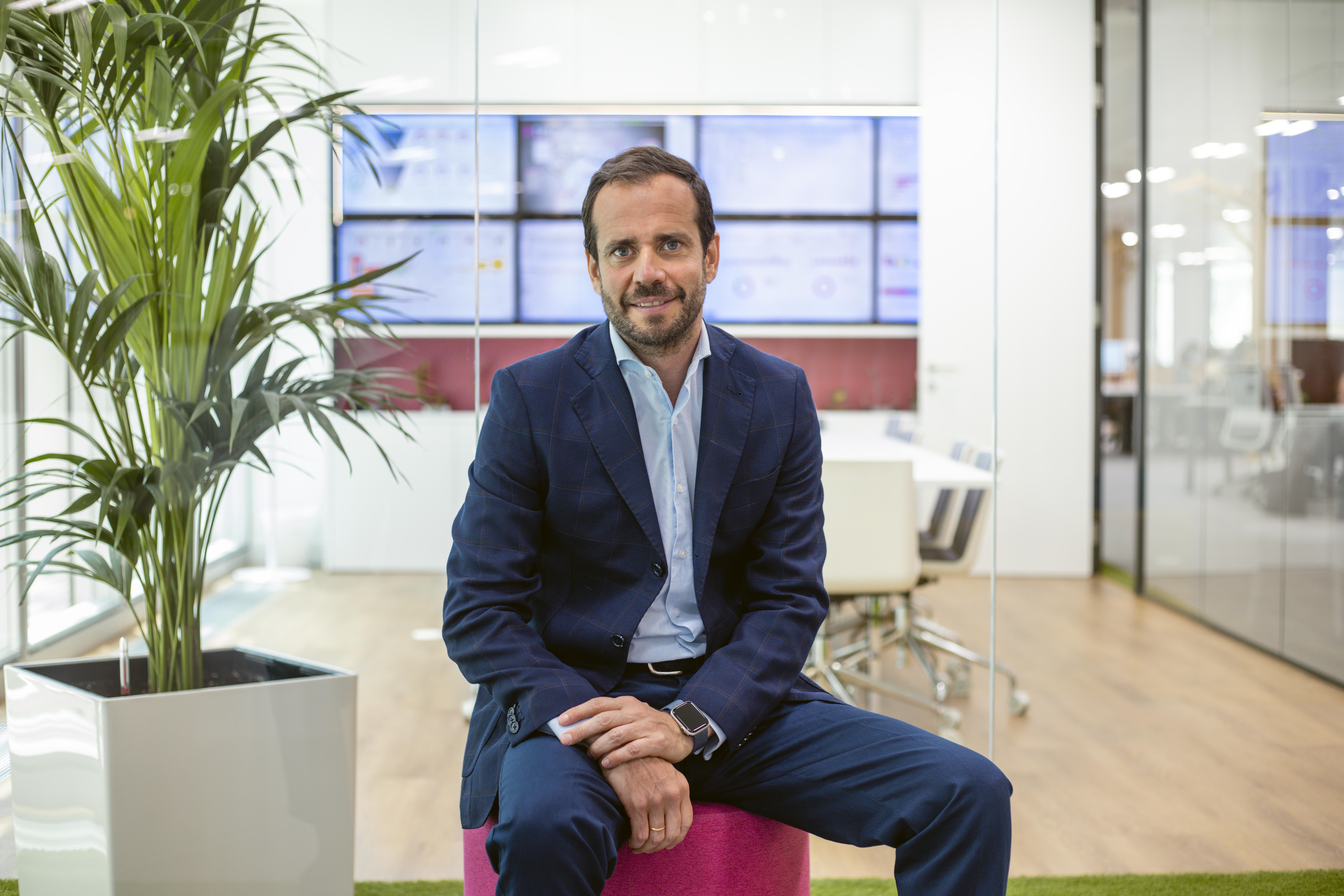 Antonio Diaz Contact Center Hub